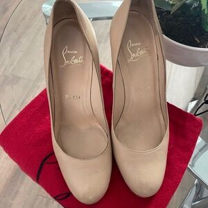 Beige Christian Louboutin size 35